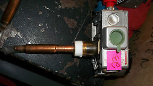 NEW Robertshaw 64-JC8-348 Flame Lock Gas Thermostat   (B5)