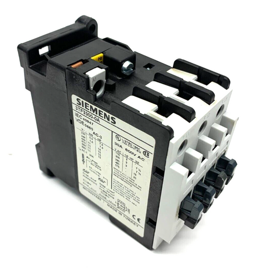 Siemens 3TF3300-0A Contactor 3-Pole VDE0660 AC-3