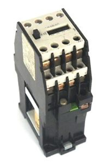 SIEMENS 3TH8244-0B RELAY 24VDC 3TH82440B