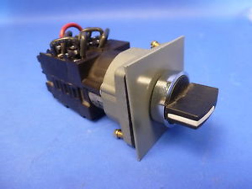 NEW TELEMECANIQUE CAM SWITCH K2H0285USX