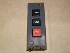 Eastern Motor PB-3 Open Close Stop Push Button
