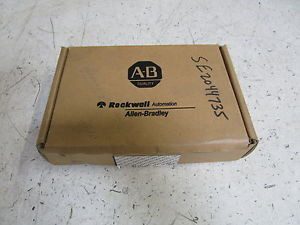 ALLEN BRADLEY 1746-OB8 SERIES A DC OUTPUT MODULE NEW IN A BOX
