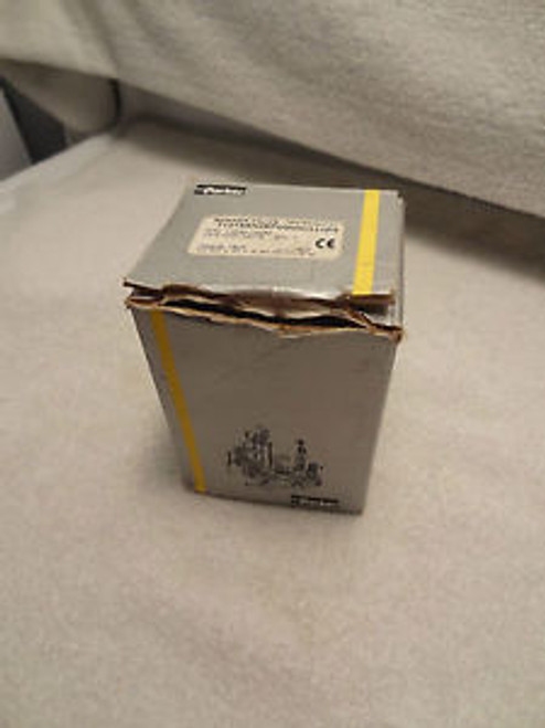 Parker valve part no: 71215SN2EF00N0C111P3 - New in Box