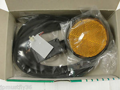 New SUNX Retro Reflective Sensor EX2-RMV1