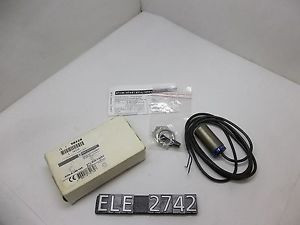 NEW Telemecanique XT1M30FA262 Proximity Switch (ELE2742)