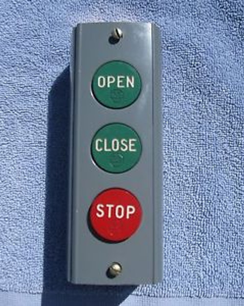 ALLEN BRADLEY 800S-3SD Push Button Station  open close stop  garage door