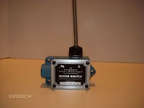 MICRO SWITCH BAF1-2RN18-RH LIMIT SWITCH NIB