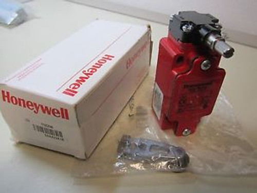 HoneyWell GSAA22A1B Micro Interlock Switch 2NO 2NC 10A 600V NEW