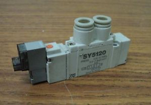 LOT OF 2 SMC PNEUMATIC SY5120 SOLENOID VALVE 0.15-0.7MPa 24VDC 5/16 8MM