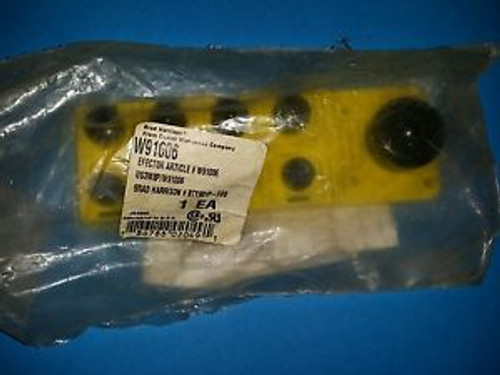 NEW BRAD HARRISON / WOODHEAD BTY801P-FBB EFECTOR WIRING BLOCK  PN: W91006