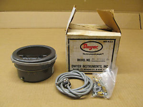 1 New DWYER 602-2 6022 DIGITAL TRANSMITTER 4-20 MA 3-0-0 IN W.C. 35 PSIG MAX