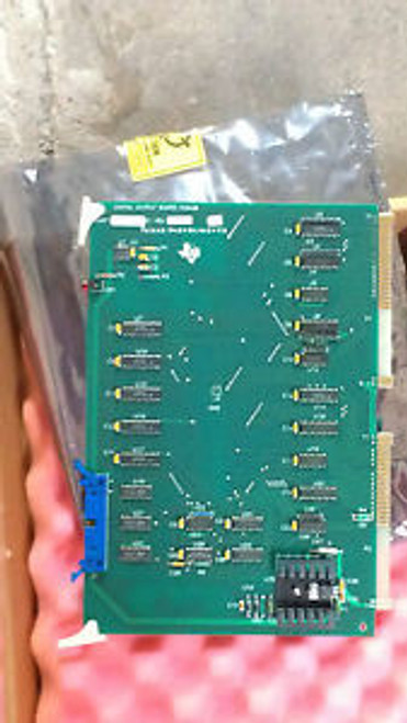Texas Instruments Digital Output Board part # A16430 -2588321-0001 Rev L