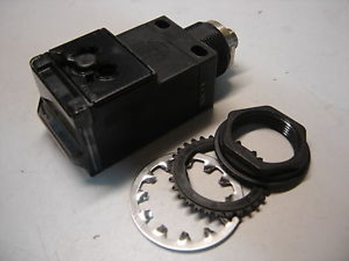 ALLEN BRADLEY 42GRLF-9040-QD PHOTOSWITCH FIBER OPTIC 11-264V DC/AC 4VA SER A NNB