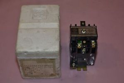 General Electric 600v Industrial Relay CR120B01122BNUC  Coil: 110/120v NEW