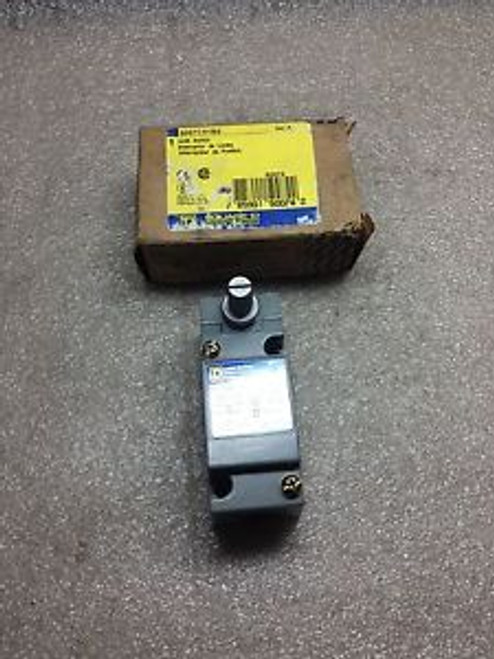 (RR22-6) SQUARE D 9007C54B2 LIMIT SWITCH