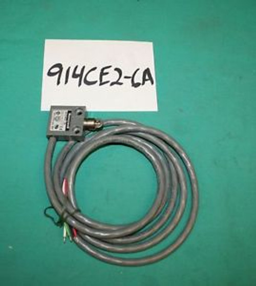 Honeywell 914CE2-6A Top Roller Plunger Limit Switch Sensor NEW