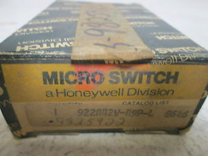 MICROSWITCH 922AA2W-A9P-L PROXIMITY SWITCH NEW IN A BOX