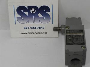 Allen Bradley 802T-NPTPV Oiltight Limit Switch NEW
