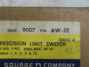 (X1-2) 1 NEW SQUARE D 9007-AW-32 PRECISION LIMIT SWITCH