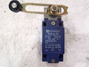 TELEMECANIQUE  XCKJ10541H7  Limit Switch  (Grainger # 4B811)