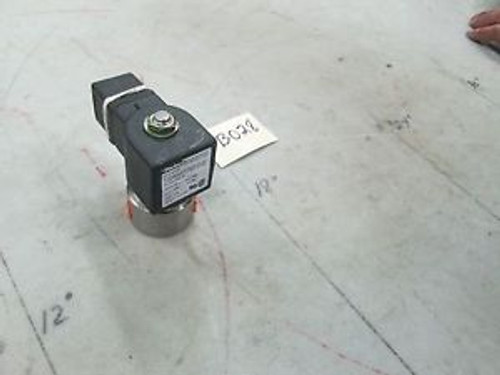 Parker/Skinner S/S Solenoid Valve #71225SN2EF00N0D1D1C2 1/4 FNPT 12 VDC (NEW)