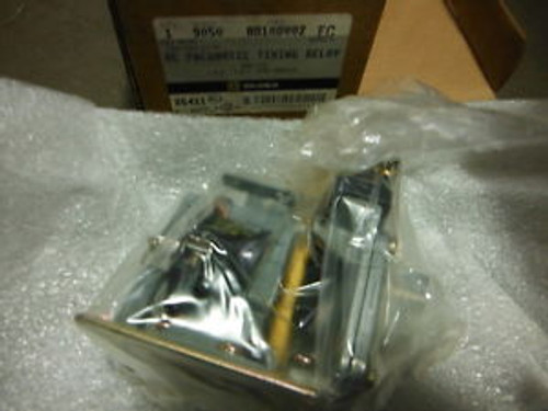 SQUARE D RELAY 9050-A010DV02 ~ New in box