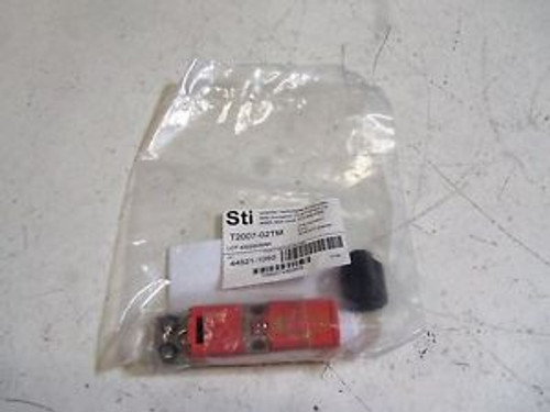 STI T2007-02TM SAFETY SWITCH 44521-1050 NEW IN FACTORY PACKAGE