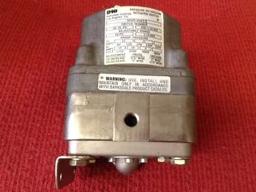 Barksdale - Part #DPD2T-H18 - Pressure or Vacuum Actuated Switch
