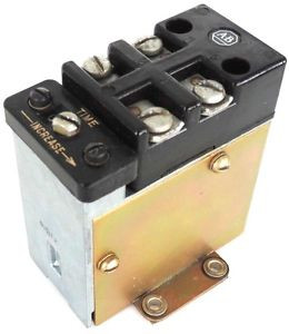 NEW ALLEN BRADLEY CONTACT BLOCK & TIMER BASE PLUNGER SWITCH WBFK