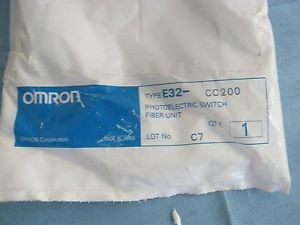 Omron Model: E32-CC200 Photoelectric Switch / Fiber Unit.  New Old Stock &lt