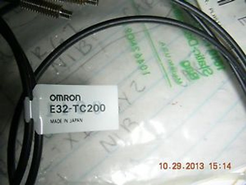 Omron fiber optic Sensor E32-TC200