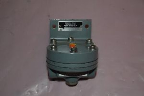 MOORE PRODUCTS 7200S16IL 61F BOOSTER RELAY NEW