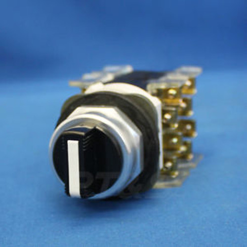 Allen Bradley 800T-J91C New