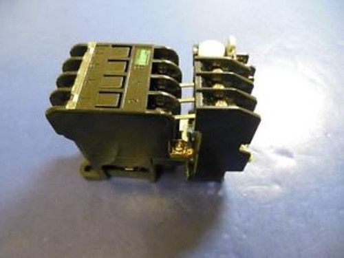 Fuji SRCa3631-0(4a) Contactor 0.36-0.54 ARC Coil 100V/50Hz 100-110V/60Hz