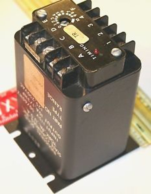 Industrial Solid State Controls Relay Delay Timer ISSC 1013-1G1B Type On Delay