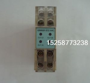 1PC Omron S32-A4C xhg40