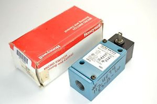 Honeywell Micro Switch Sensing and Control LSL7M 0013 NEW IN BOX