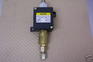 VOGEL DSW202V57 PRESSURE SWITCH  NEW