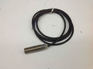 Cutler Hammer E57LAL18A2  Inductive Proximity  Sensor. NO BOX OR MOUNT NUTS