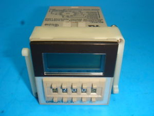 NEW OMRON SOLID STATE TIMER H3CA-A 99.9S-9990H 24-240VAC 12-240VAC NEW