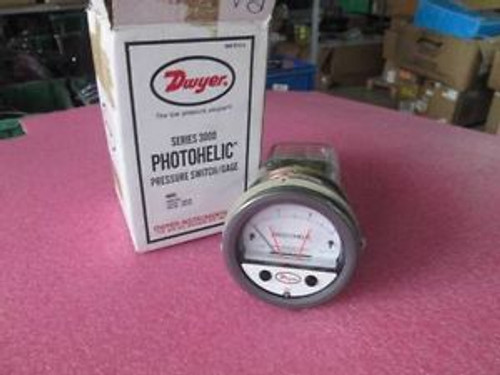 Dwyer 3003-TP Photohelic 0-3.0 Pressure Switch/Gage