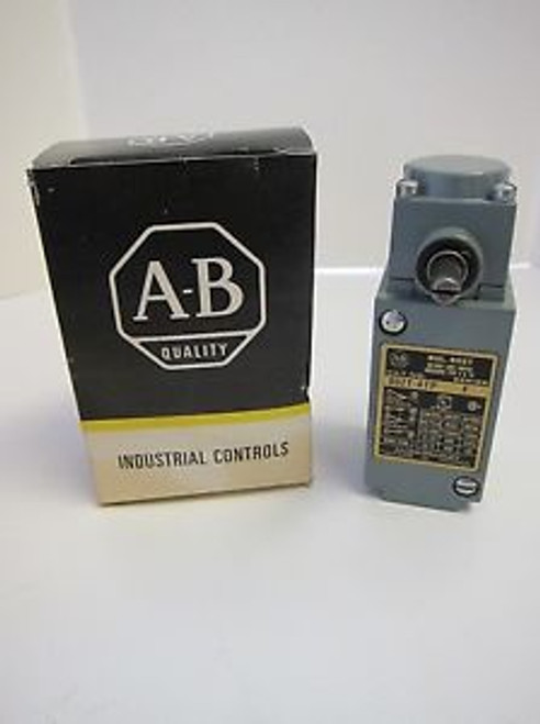 New Allen Bradley Oiltight Limit 802T-ATP Plug In Limit Switch 802TATP Ser. F