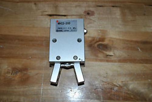 SMC PNEUMATIC GRIPPER MHC2-20D NEW