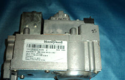 HONEYWELL GAS VALVE TYPE VR4601C B1016   240VAC/50 HZ