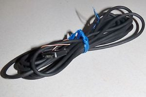 NEW OMRON E3T-FT13 THROUGH-BEAM FLAT SHAPE PHOTOELECTRIC SENSOR W/ AMPLIFIER