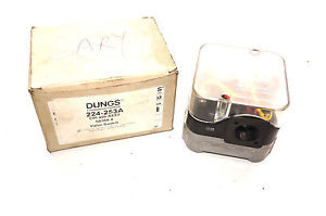NEW DUNGS 224-253A VALVE SWITCH  224253A