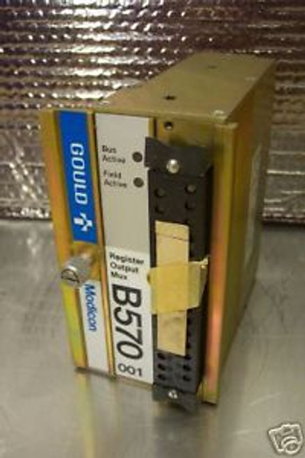 GOULD MODICON MODEL B570-001 OUTPUT MODULE NEW CONDITION NO BOX