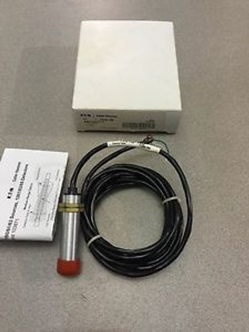 NEW CUTLER-HAMMER 1261B100 PHOTOELECTRIC SENSOR 1261B-100 SERIES B1