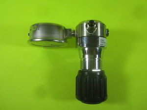 Victor 500 Series Pressure Regulator -- SGL500-15-4F-4F -- New