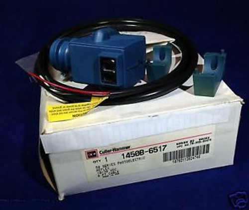 Photoelectric Reflex Sensor Cutler-Hammer 50 Series  Model 1450B-6517